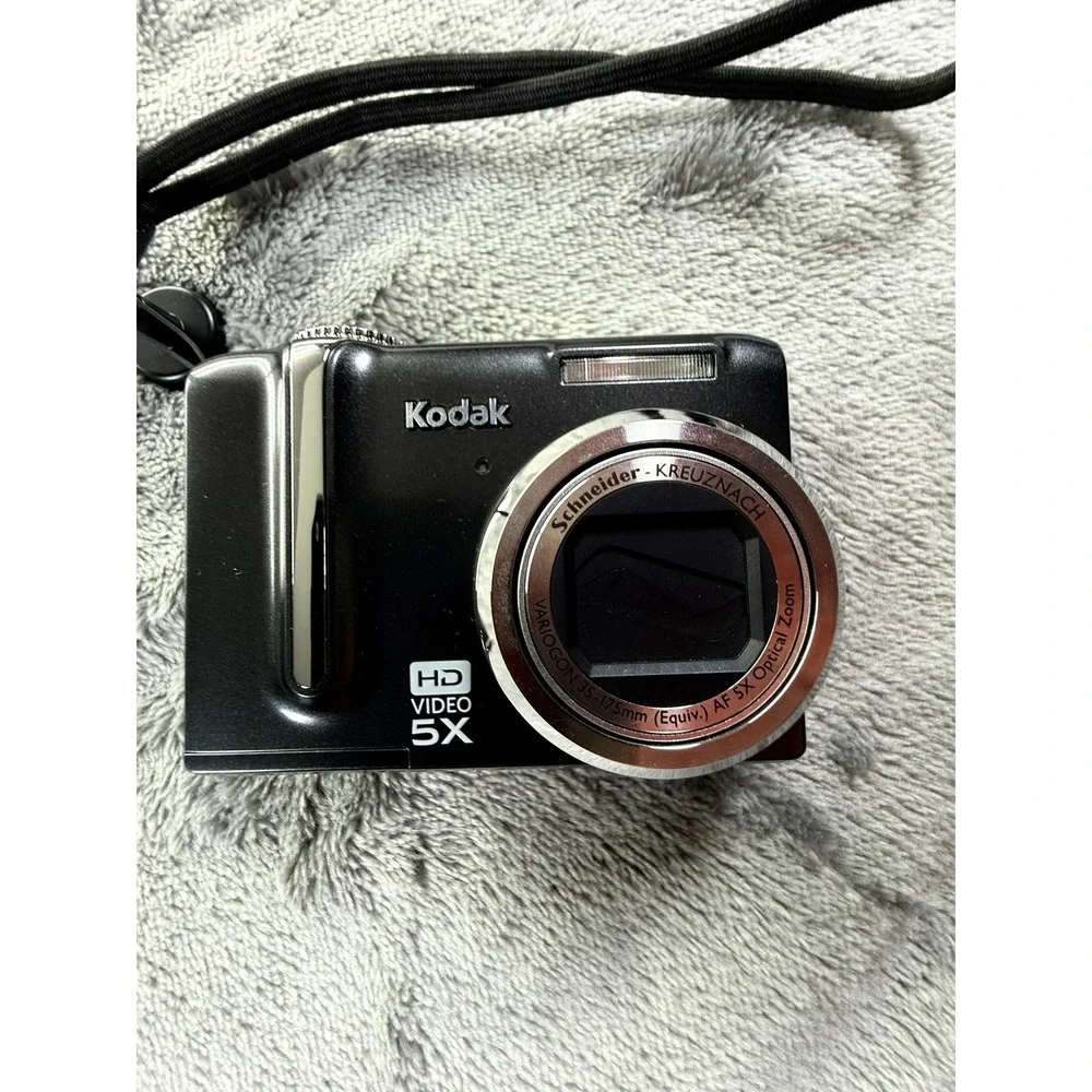 Kodak EasyShare Z1285 Digital Camera 12MP 5x Optical Zoom HD Video Black